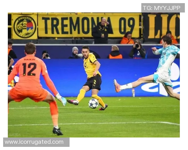 科隆主场迎战弗莱堡双方争夺德甲积分榜重要位置